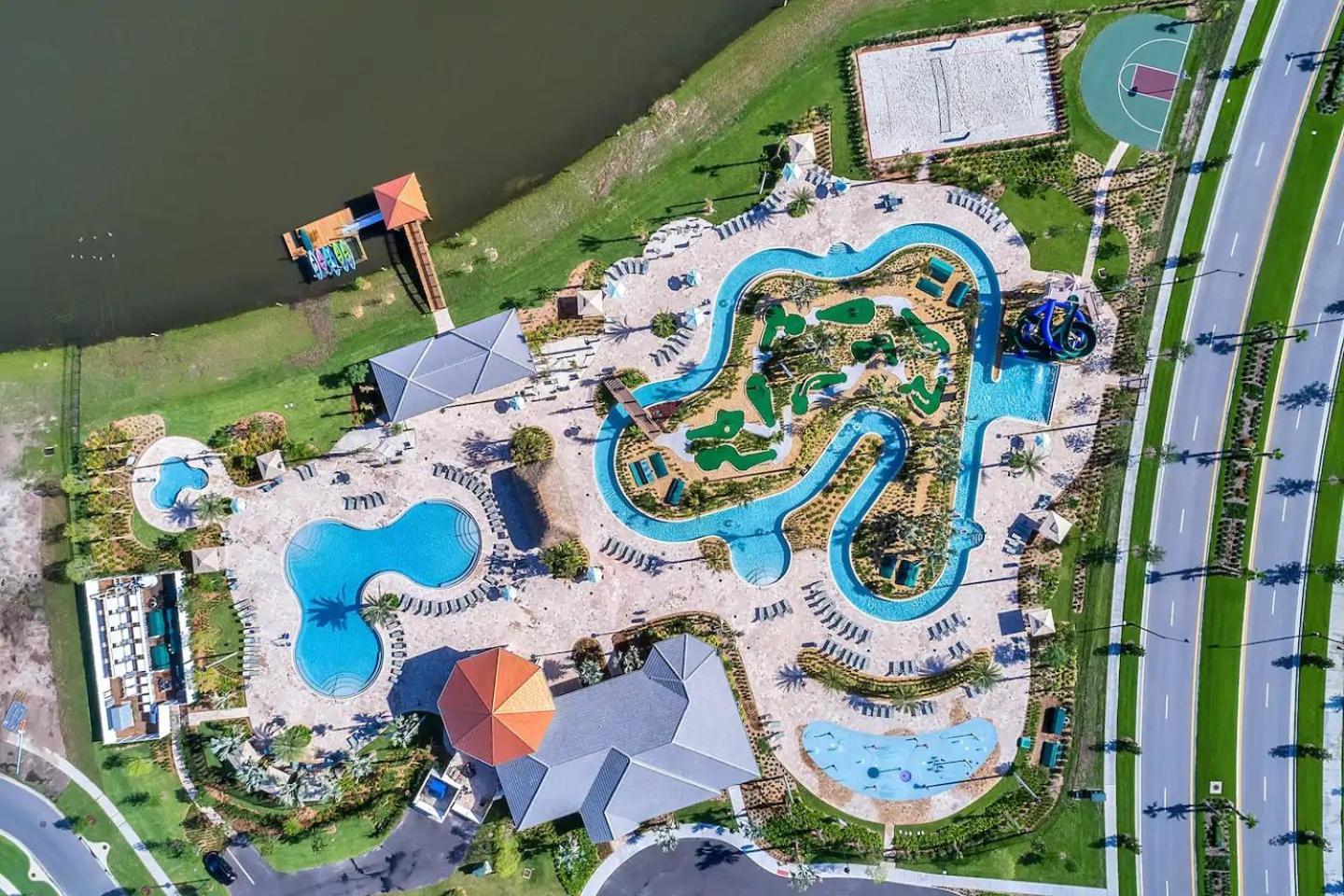 Water Kingdom Storey By Shine 525